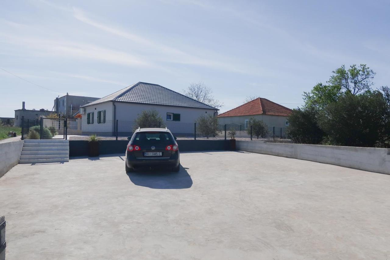 Vila Tara